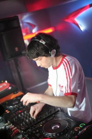 Cyprus : DJ Alex Kenji